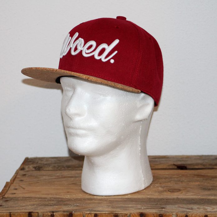 Woed Snapback Bordeaux rood