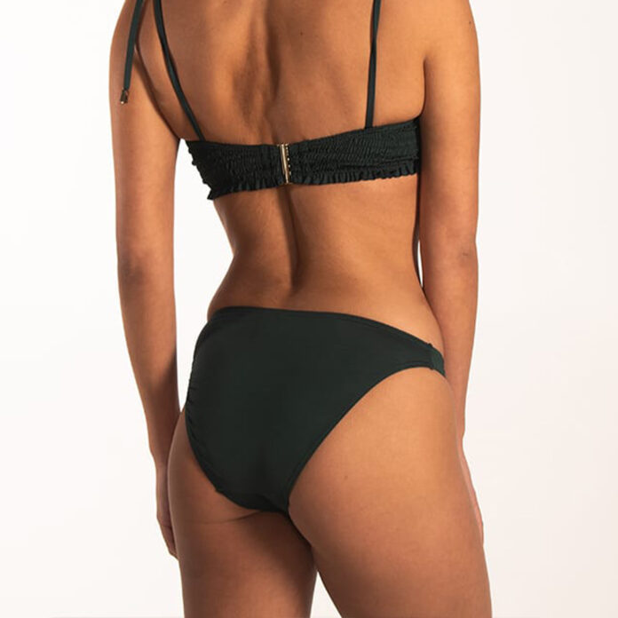 BEACHLIFE BIKINIBROEKJE FASHION RICH GREEN RECYCLED - GROEN